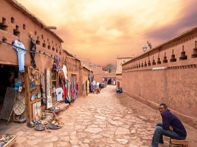 Golden hour in #ouarzazate 🌍🌴 ⤵️ ⤵️ Please take